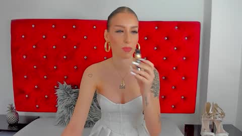 Jasmine online show from 11/24/25, 10:15