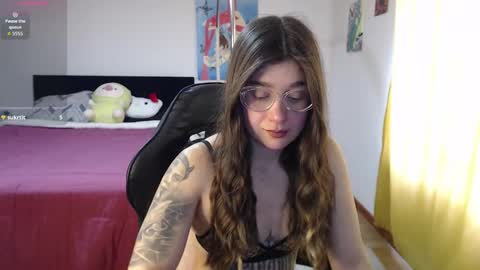 Snapshot of dearlilith6666 chatting on 09/18/25, 02:41 dearlilith6666 online show from 09/18/25, 02:41