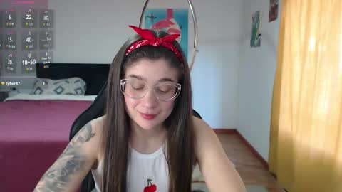 Snapshot of dearlilith6666 chatting on 11/07/25, 09:59 dearlilith6666 online show from 11/07/25, 09:59