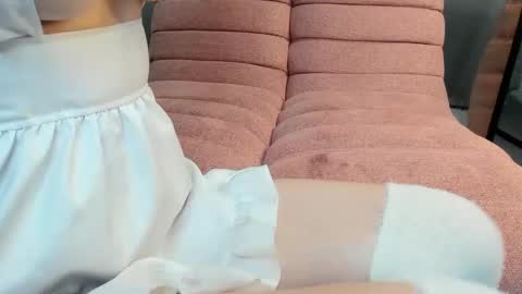 Emily GMT2 Mon 10 AM - 4 PM Wed 10 AM - 4 PM Thu 10 AM - 4 PM Fri 10 AM - 4 PM Sat 10 AM - 4 PM online show from 02/02/25, 11:30