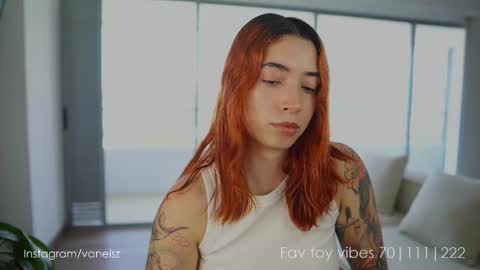 Snapshot of dearnina chatting on 09/23/25, 02:31 NINA   30OFF online show from 09/23/25, 02:31