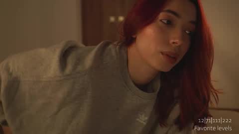 Snapshot of dearnina chatting on 10/30/25, 01:45 NINA   30OFF online show from 10/30/25, 01:45