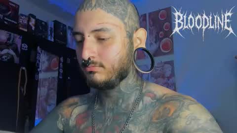    online show from 10/28/25, 06:43