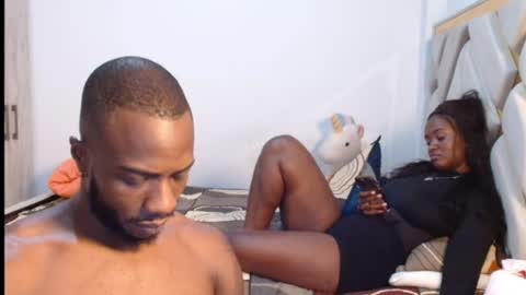 debayo online show from 06/19/26, 08:12