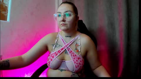 Debbie Mon Tue Fri Sun Sat GMT 3 1000am - 0400pm  online show from 12/13/24, 04:05