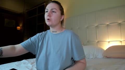 Debbie Mon Tue Fri Sun Sat GMT 3 1000am - 0400pm  online show from 10/07/25, 04:15