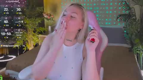 Snapshot of debbie_taylor chatting on 06/16/26, 05:48 Debbie Mon Tue Fri Sun Sat GMT 3 1000am - 0400pm online show from 06/16/26, 05:48