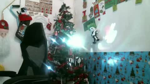 DEBBIE online show from 12/18/25, 04:13