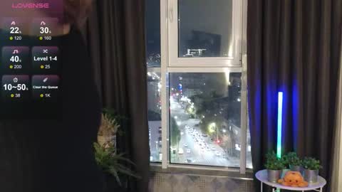 Eva online show from 11/01/25, 05:04