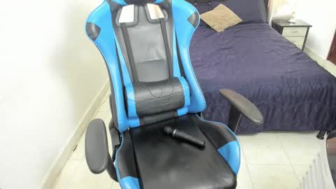 Snapshot of debora_brown_ chatting on 01/27/25, 07:56 Dbora online show from 01/27/25, 07:56