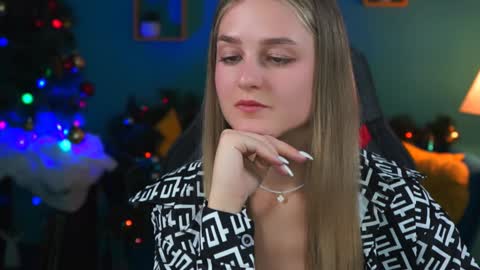 Debora online show from 12/20/24, 10:16