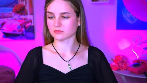 Snapshot of deboralarson chatting on 01/21/25, 10:19 Debora online show from 01/21/25, 10:19