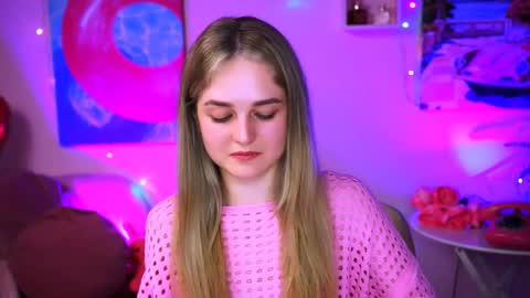 Snapshot of deboralarson chatting on 03/05/25, 08:21 Debora online show from 03/05/25, 08:21