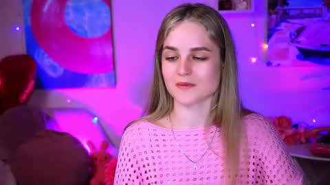 Snapshot of deboralarson chatting on 03/05/25, 11:27 Debora online show from 03/05/25, 11:27