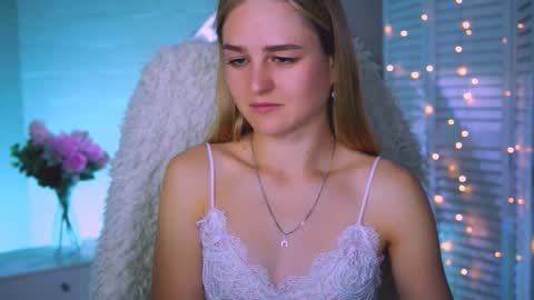 Snapshot of deboralarson chatting on 09/25/25, 07:12 Debora online show from 09/25/25, 07:12