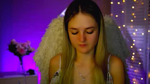 Snapshot of deboralarson chatting on 12/02/25, 03:56 Debora online show from 12/02/25, 03:56