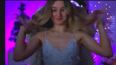 Snapshot of deboralarson chatting on 01/09/26, 03:09 Debora online show from 01/09/26, 03:09