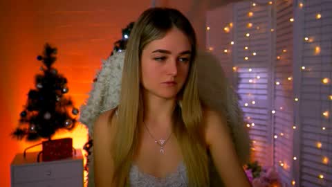 Snapshot of deboralarson chatting on 01/13/26, 03:45 Debora online show from 01/13/26, 03:45