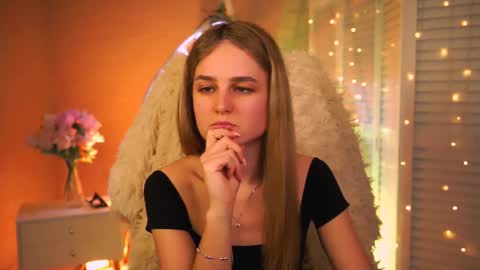 Snapshot of deboralarson chatting on 03/04/26, 06:19 Debora online show from 03/04/26, 06:19