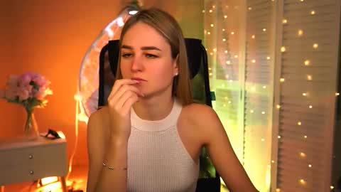 Snapshot of deboralarson chatting on 03/09/26, 04:16 Debora online show from 03/09/26, 04:16