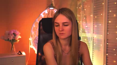 Snapshot of deboralarson chatting on 03/12/26, 04:18 Debora online show from 03/12/26, 04:18