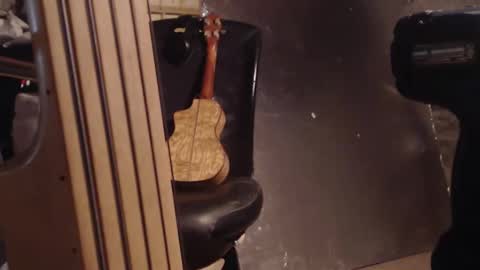 decarabas22 online show from 04/12/26, 07:13