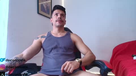 Santiago online show from 04/27/26, 05:11