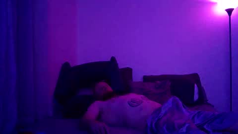 Snapshot of decoyx5o5 chatting on 06/04/26, 11:38 decoyx5o5 online show from 06/04/26, 11:38