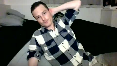 Dee4dayz online show from 06/24/26, 04:00