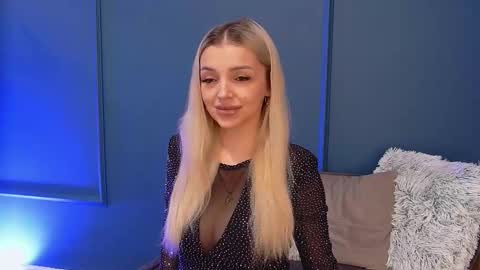 DeeaVIP online show from 03/05/26, 05:58