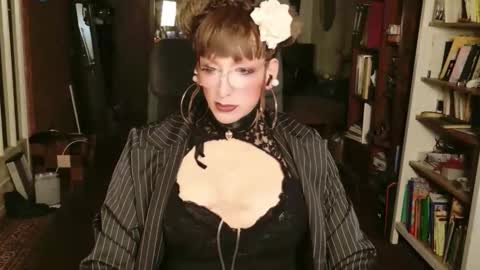 Deeliah online show from 11/29/25, 11:41