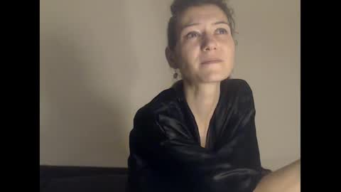 Snapshot of deelightfull chatting on 12/04/24, 06:28 Deelightfull online show from 12/04/24, 06:28