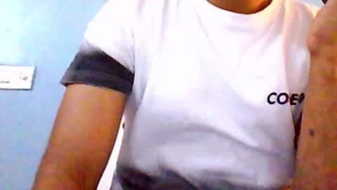 Snapshot of deepak4ualways chatting on 03/09/26, 07:01 sandy4umylove2014 online show from 03/09/26, 07:01