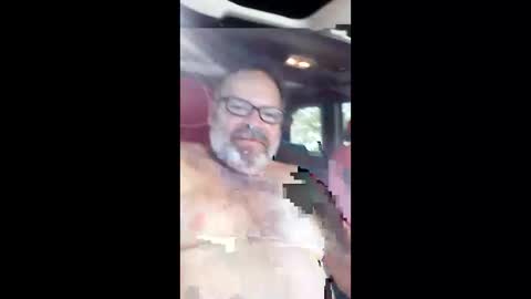 Snapshot of deepdiveme chatting on 12/22/25, 06:27 deepdiveme online show from 12/22/25, 06:27