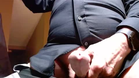 Snapshot of deeperjohnny chatting on 03/17/26, 03:33 deeperjohnny online show from 03/17/26, 03:33