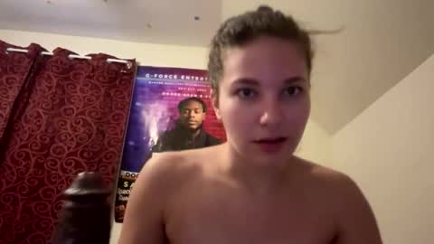 Snapshot of deepthroatqueen33 chatting on 03/11/26, 11:05 deepthroatqueen33 online show from 03/11/26, 11:05