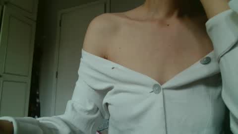 KamiDevi online show from 09/29/25, 01:49