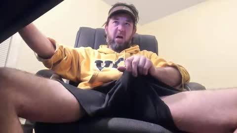 Snapshot of deeznutz343 chatting on 12/30/24, 03:58 Deez Nutz online show from 12/30/24, 03:58