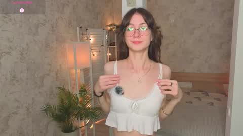 Amy online show from 11/21/25, 07:45