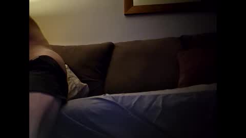 Snapshot of definitelymasterbating chatting on 10/04/25, 10:13 definitelymasterbating online show from 10/04/25, 10:13