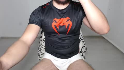 Snapshot of defuego_ chatting on 01/01/25, 01:16 defuego online show from 01/01/25, 01:16