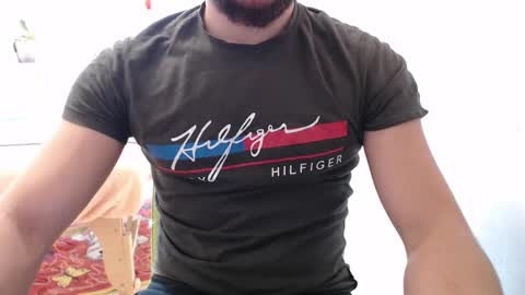 Snapshot of defuego_ chatting on 02/12/25, 10:56 defuego online show from 02/12/25, 10:56