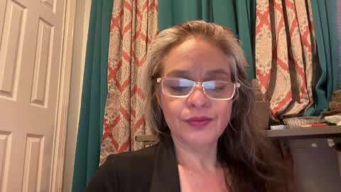 Tori online show from 05/09/26, 04:28