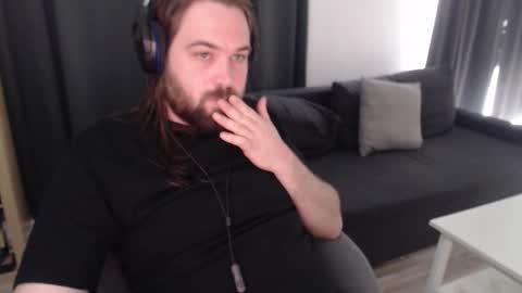 Snapshot of deghe chatting on 03/23/26, 11:14 Tobi online show from 03/23/26, 11:14