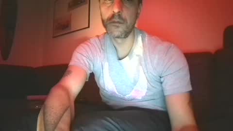 Snapshot of degrandis chatting on 01/10/25, 12:38 Luka Magic online show from 01/10/25, 12:38