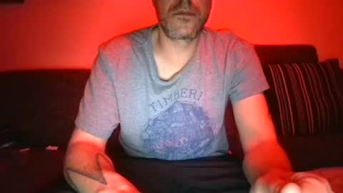 Snapshot of degrandis chatting on 02/12/25, 05:48 Luka Magic online show from 02/12/25, 05:48