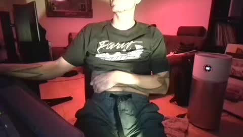 Snapshot of degrandis chatting on 10/24/25, 10:06 Luka Magic online show from 10/24/25, 10:06