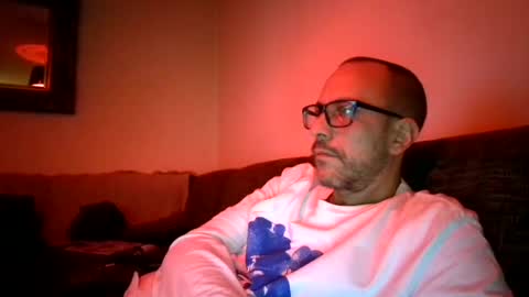 Snapshot of degrandis chatting on 11/09/25, 05:55 Luka Magic online show from 11/09/25, 05:55