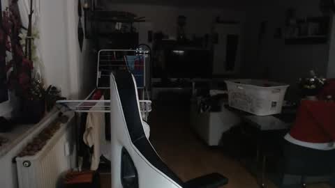 Snapshot of deinprinz2312 chatting on 01/08/26, 05:21 deinprinz2312 online show from 01/08/26, 05:21