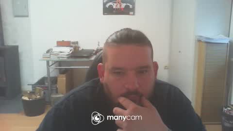 Snapshot of deinspielzeug87 chatting on 12/16/24, 10:08 deinspielzeug87 online show from 12/16/24, 10:08